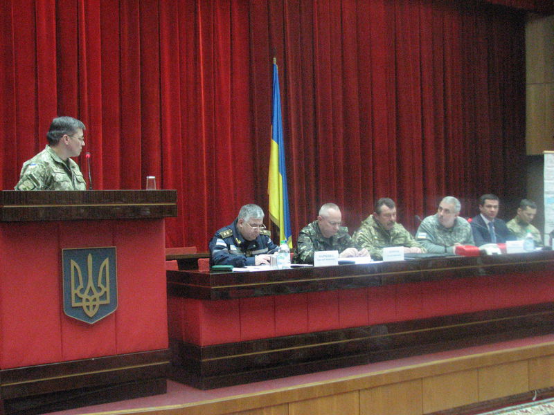 Рада нацбезпеки і оборони України  працює над посиленням обороноздатності прифронтових регіонів 