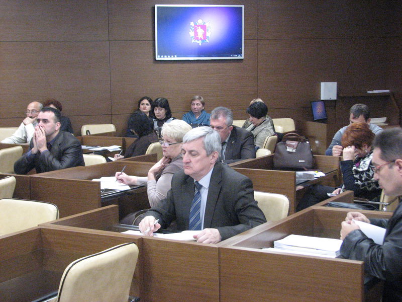 Запорізькі підприємства у жовні знизили заборгованість із зарплати