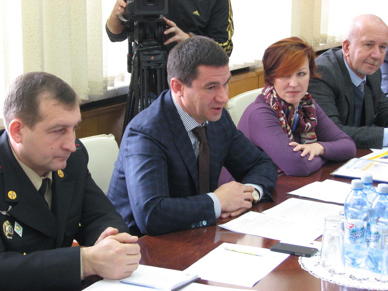 Обласна влада налагоджує співпрацю з міжнародними організаціями з метою допомоги переселенцям