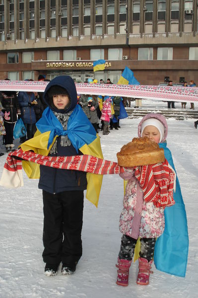 Запоріжці зустріли бійців 37-го окремого мотопіхотного батальйону