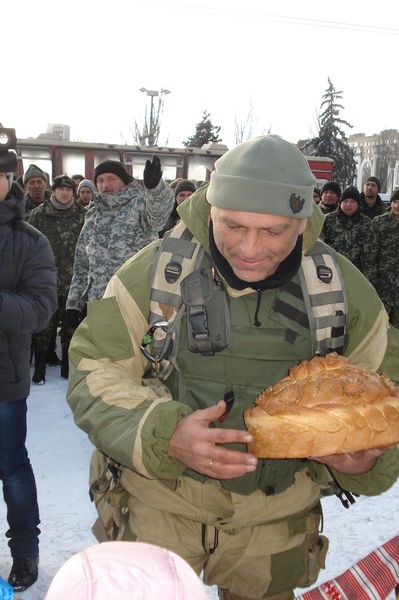 Запоріжці зустріли бійців 37-го окремого мотопіхотного батальйону