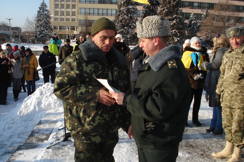 Запоріжці зустріли бійців 37-го окремого мотопіхотного батальйону