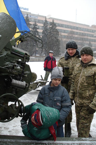 «Народ і армія єдині – разом до Перемоги»