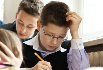 Запорізькі школярі перевірили свої знання на обласному етапі всеукраїнських олімпіад
