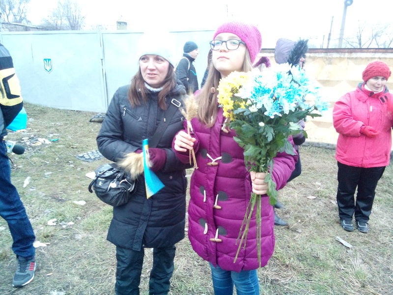 Запоріжжя зустріло захисників донецького аеропорту