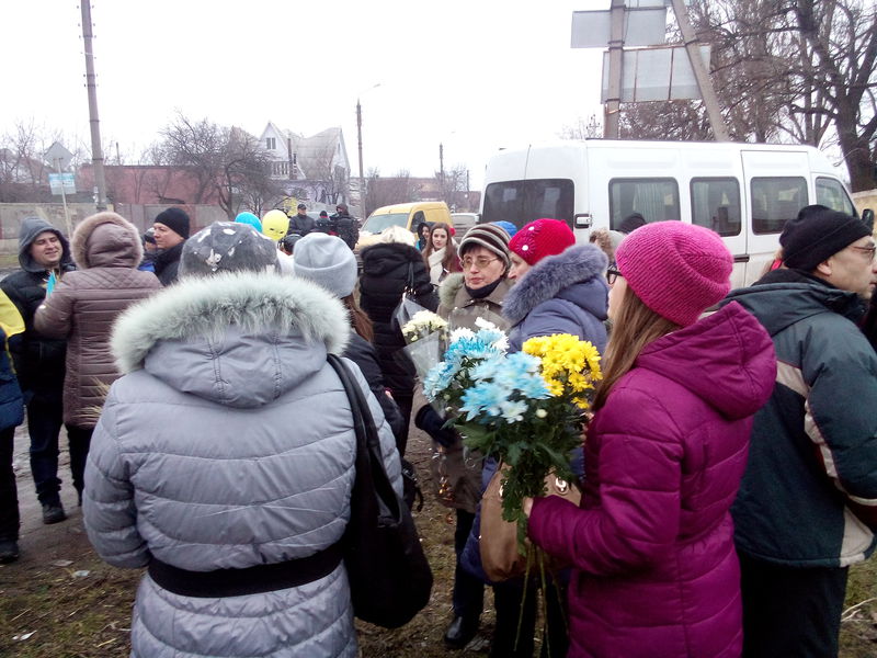 Запоріжжя зустріло захисників донецького аеропорту