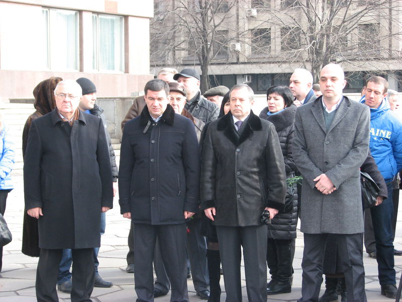 Подвиг Героїв революції увічнено пам’ятним знаком