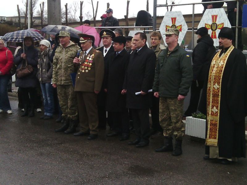 Перші запорізькі призовники відбули в Збройні Сили України