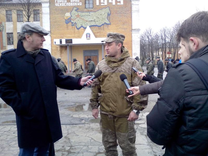 Запорізькі воїни – артилеристи повертаються додому