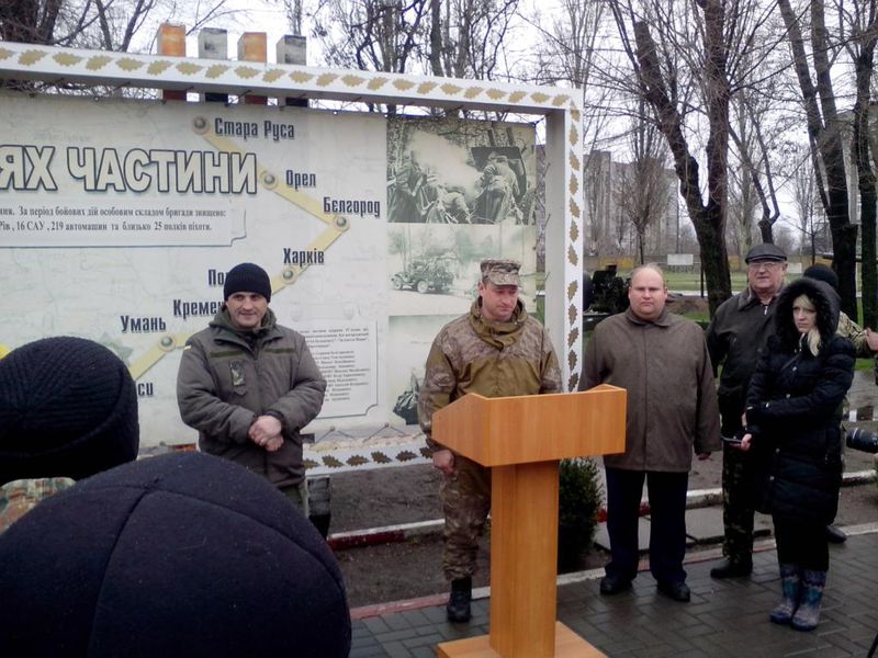 Запорізькі воїни – артилеристи повертаються додому