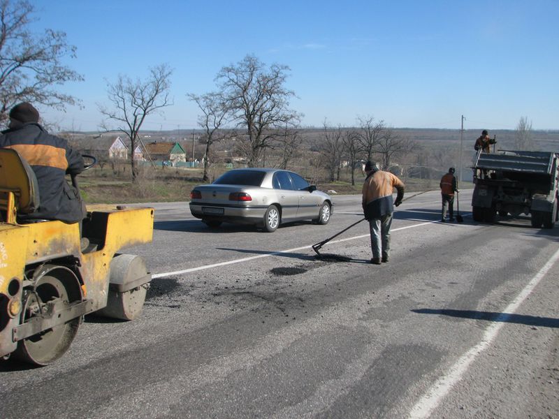 Дорожники усунули наслідки циклону на автошляхах області