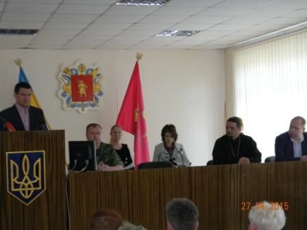 Григорій  Самардак вручив бійцям АТО  посвідчення учасників бойових дій