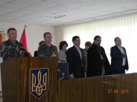 Григорій  Самардак вручив бійцям АТО  посвідчення учасників бойових дій