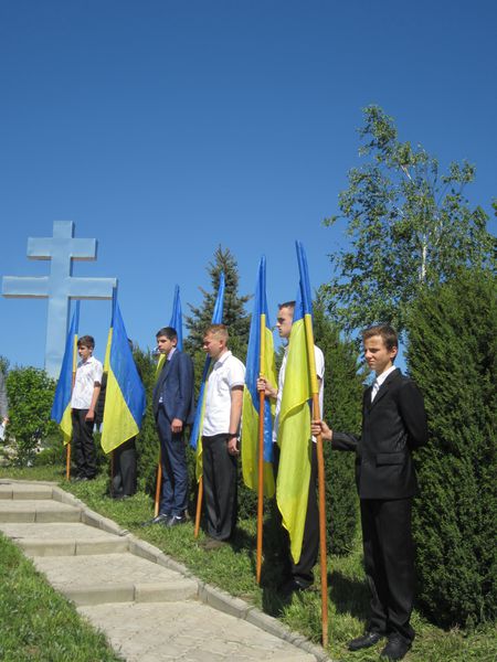 В Токмацькому районі вшанували загиблих солдат Другої світової війни та новітніх героїв