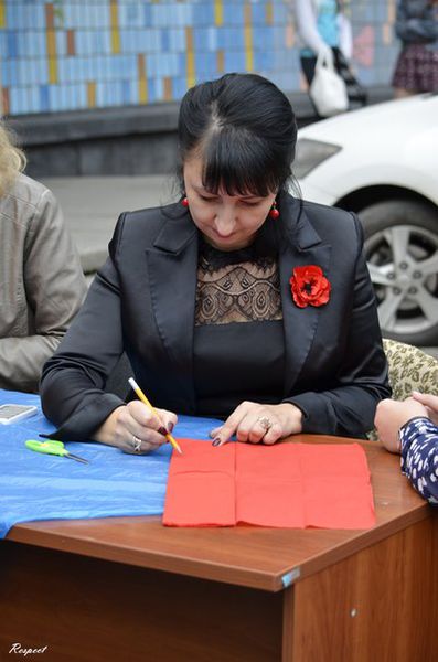 В  Запоріжжі відбувся майстер-клас «Мак пам'яті»