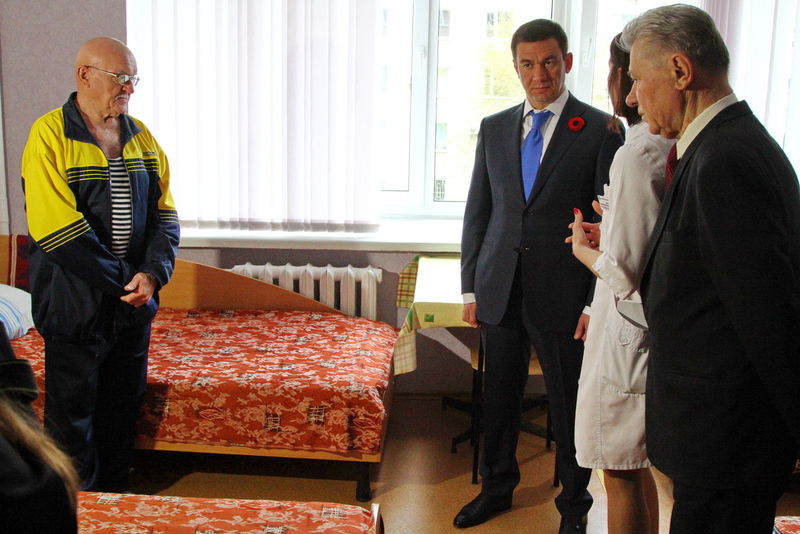 «Всі запорізькі ветерани отримали матеріальну допомогу до Дня Перемоги», - Григорій Самардак
