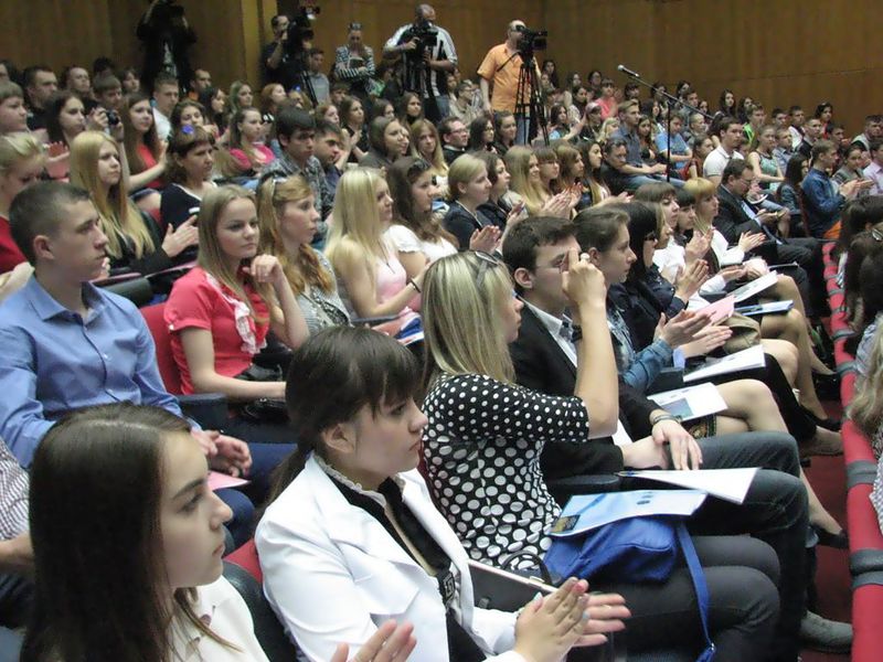 Григорій Самардак: «Маємо побудувати таку систему, щоб молодь могла реалізувати себе  в Запоріжжі»