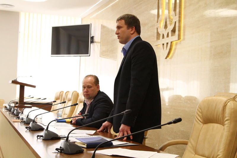 Визначення виконавців робіт – під контролем громадськості