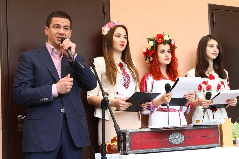 Григорій Самардак привітав запорізьких школярів зі святом «Останнього дзвоника»