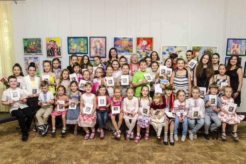 Відкрилася виставка батику «ART-життя»