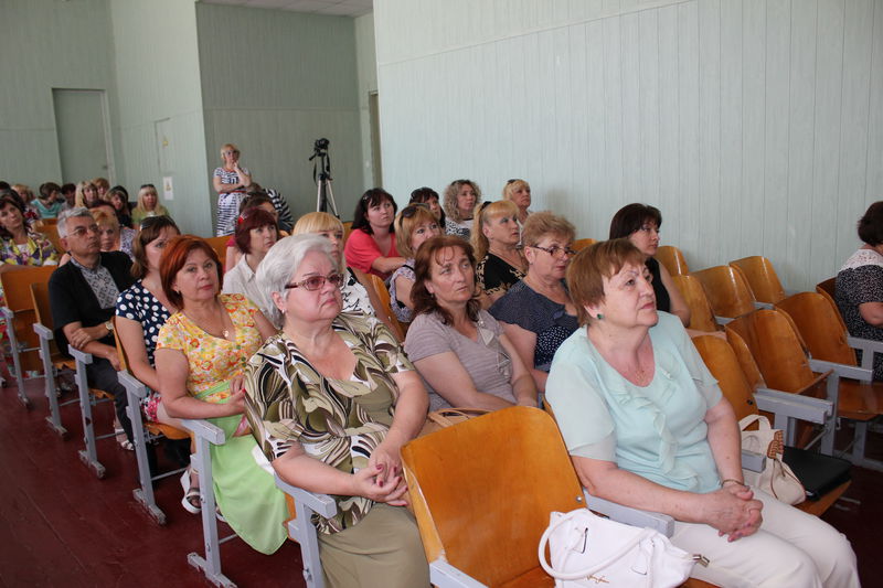 Науковці та практики дошкільної освіти вчаться у літній школі