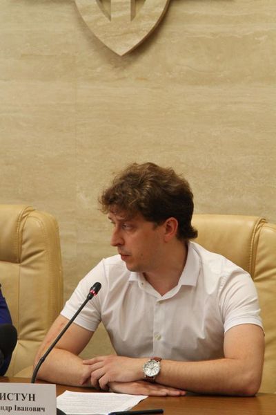 Обласна влада організовує навчання азам реформування місцевого самоврядування 