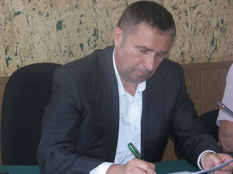 Керівники територій повинні зосередитись на будівництві захисних споруд на оборонному рубежі