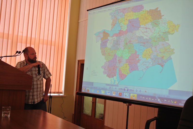 В Мелітополі відбувся регіональний семінар щодо децентралізації влади