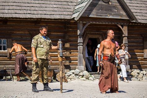 Запоріжцям представили тисячолітню історію українського війська