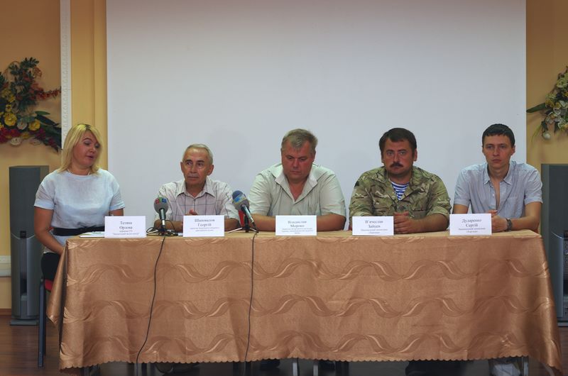 Про прес-конференцію та  відкриття виставки «Воїн крізь віки»