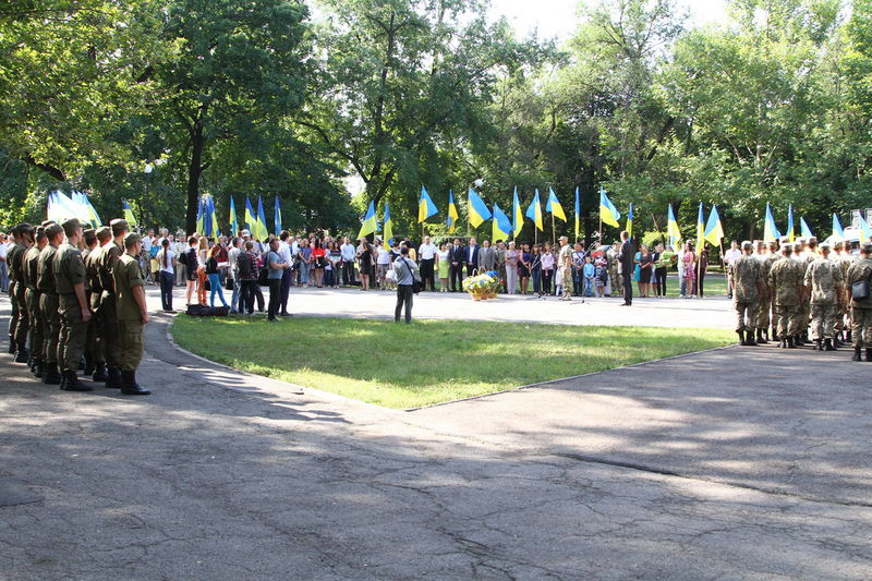 Напередодні Дня Незалежності запоріжці вшанували пам’ять загиблих захисників України