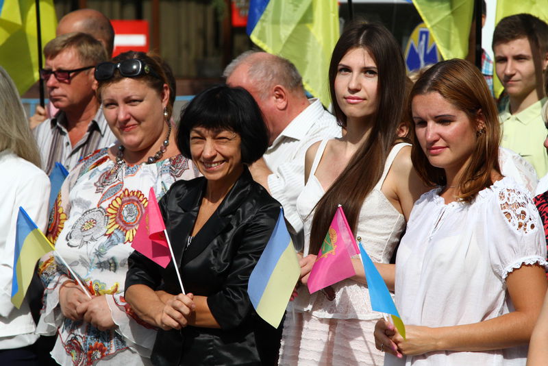 Запоріжці поклали квіти до пам’ятника Тараса Шевченка