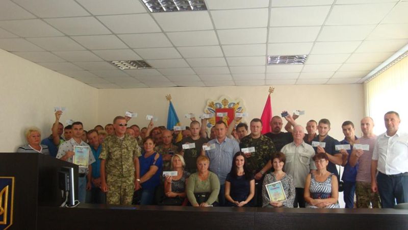 Запорізькі бійці урочисто отримали посвідчення «Учасника бойових дій»