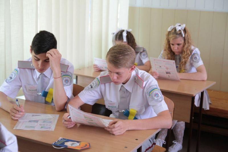 Запорізька команда юних інспекторів руху - найкраща в Україні