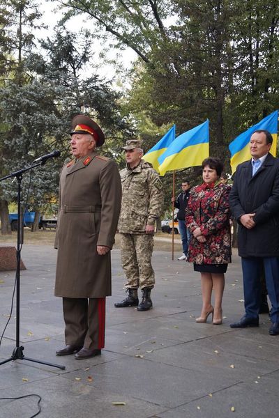 Запоріжці вшанували пам'ять  загиблих під час звільнення міста 