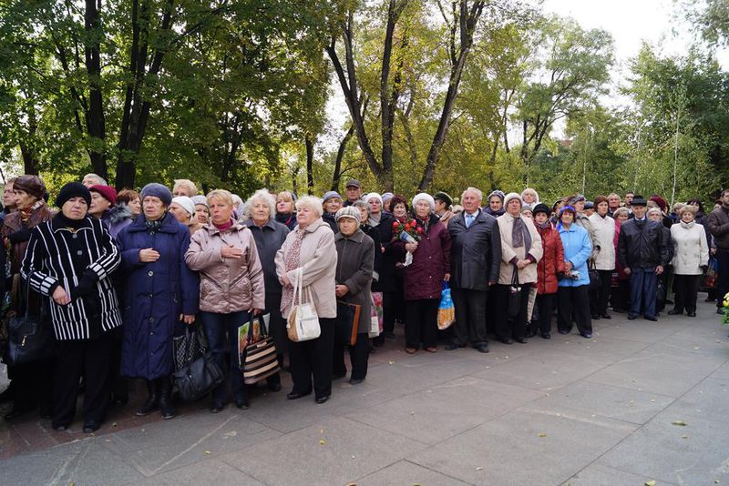 Запоріжці вшанували пам'ять  загиблих під час звільнення міста 