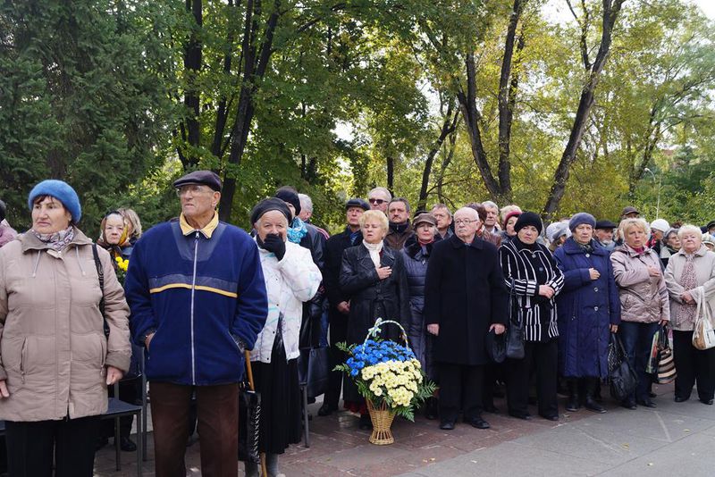 Запоріжці вшанували пам'ять  загиблих під час звільнення міста 