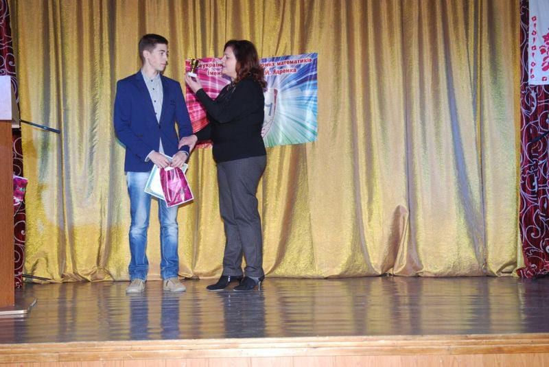 «Прості хлопці» із Запоріжжя стали найсильнішими математиками країни