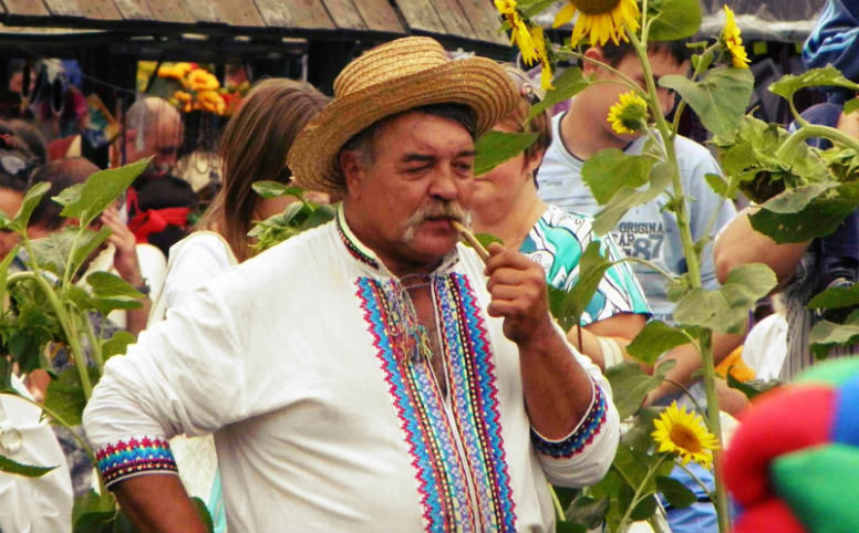 На запит місцевих рад – членів АМУ та регіональних Офісів реформ, ЦВК надала роз'яснення щодо джерел фінансування перших виборів старост сіл і селищ