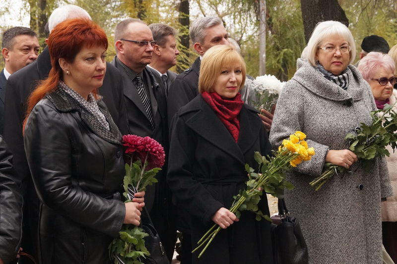 У Запорізькій медичній академії післядипломної освіти відкрили меморіальну дошку професору Герману Балашову