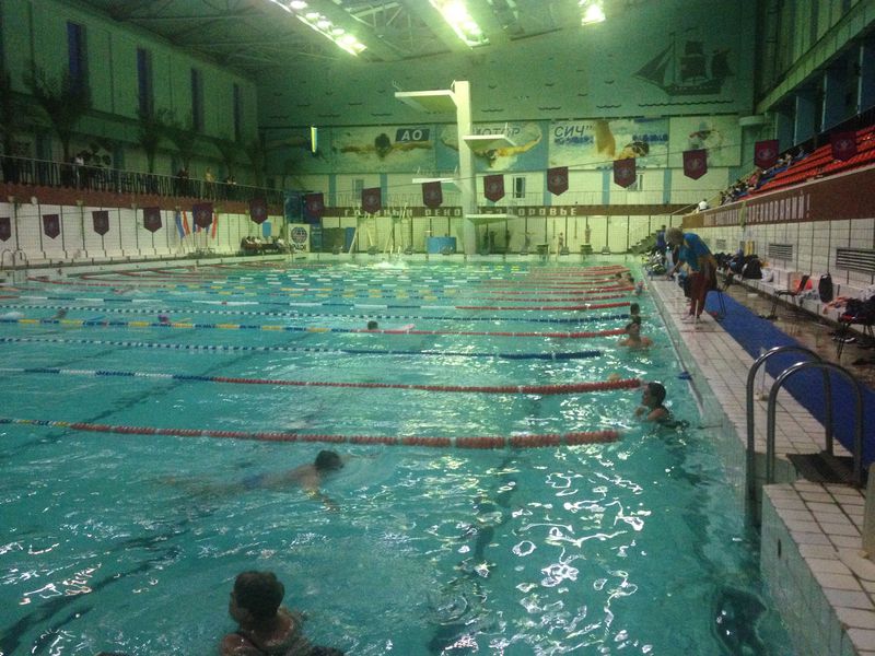 Юні стрибуни у воду в Запоріжжі виборюють участь у чемпіонаті Європи