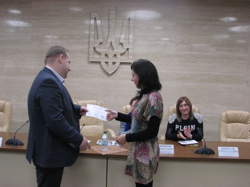 Новообрані депутати місцевих рад можуть здобути  знання у Школі регіональної нормотворчості