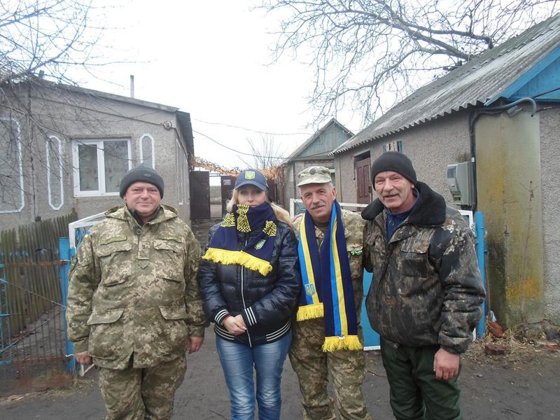 Запорізьких бійців зі святом привітали на передовій