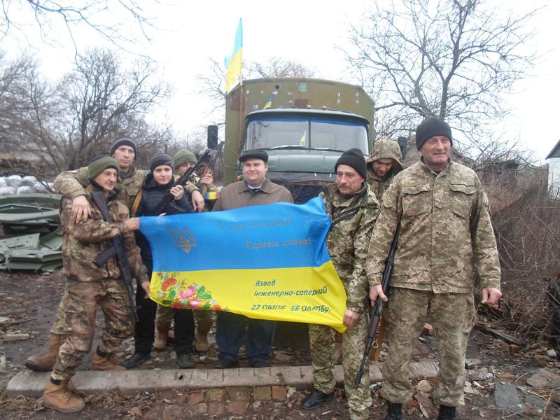 Запорізьких бійців зі святом привітали на передовій