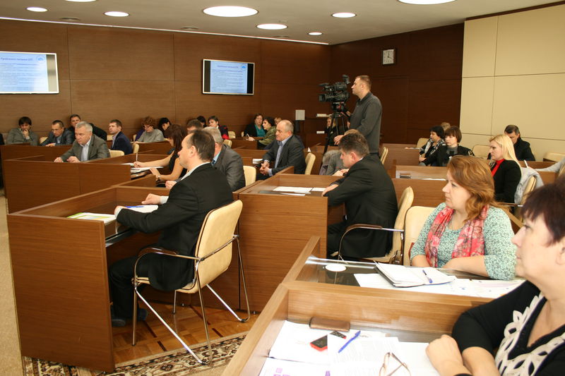 Запорізькі громади розраховують вирішити питання переходу до нового формату професійно і безболісно для громадян