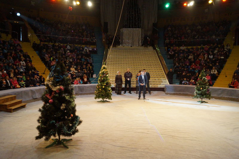 В День Святого Миколая дітвора з усієї області зібралась в Запорізькому цирку
