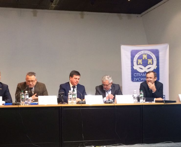 Запорізькі громади отримали практичні поради з організації роботи органів місцевого самоврядування об’єднаних громад