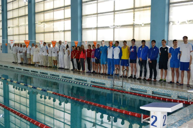 Юні плавці присвячують свої перемоги пам’яті видатного спортсмена-земляка