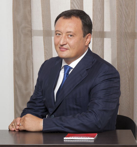 Вітання з Новим роком та Різдвом Христовим