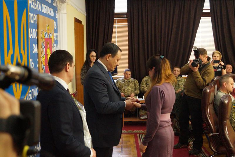 Родини загиблих бійців отримали державні нагороди